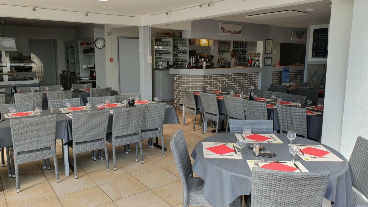 Logis Hotel Horus Restaurant Les Bruyeres Toulenne Exteriér fotografie