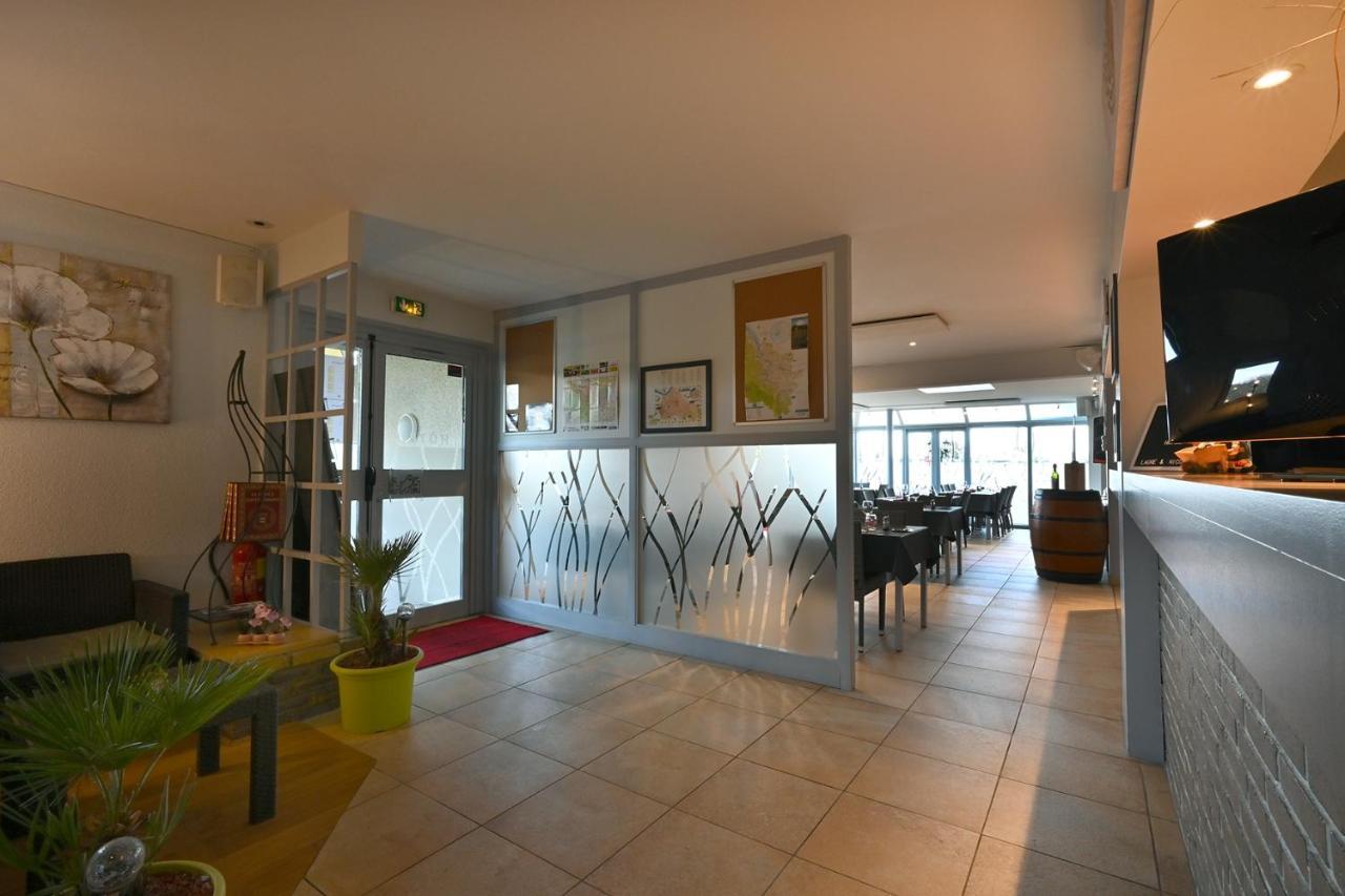 Logis Hotel Horus Restaurant Les Bruyeres Toulenne Exteriér fotografie