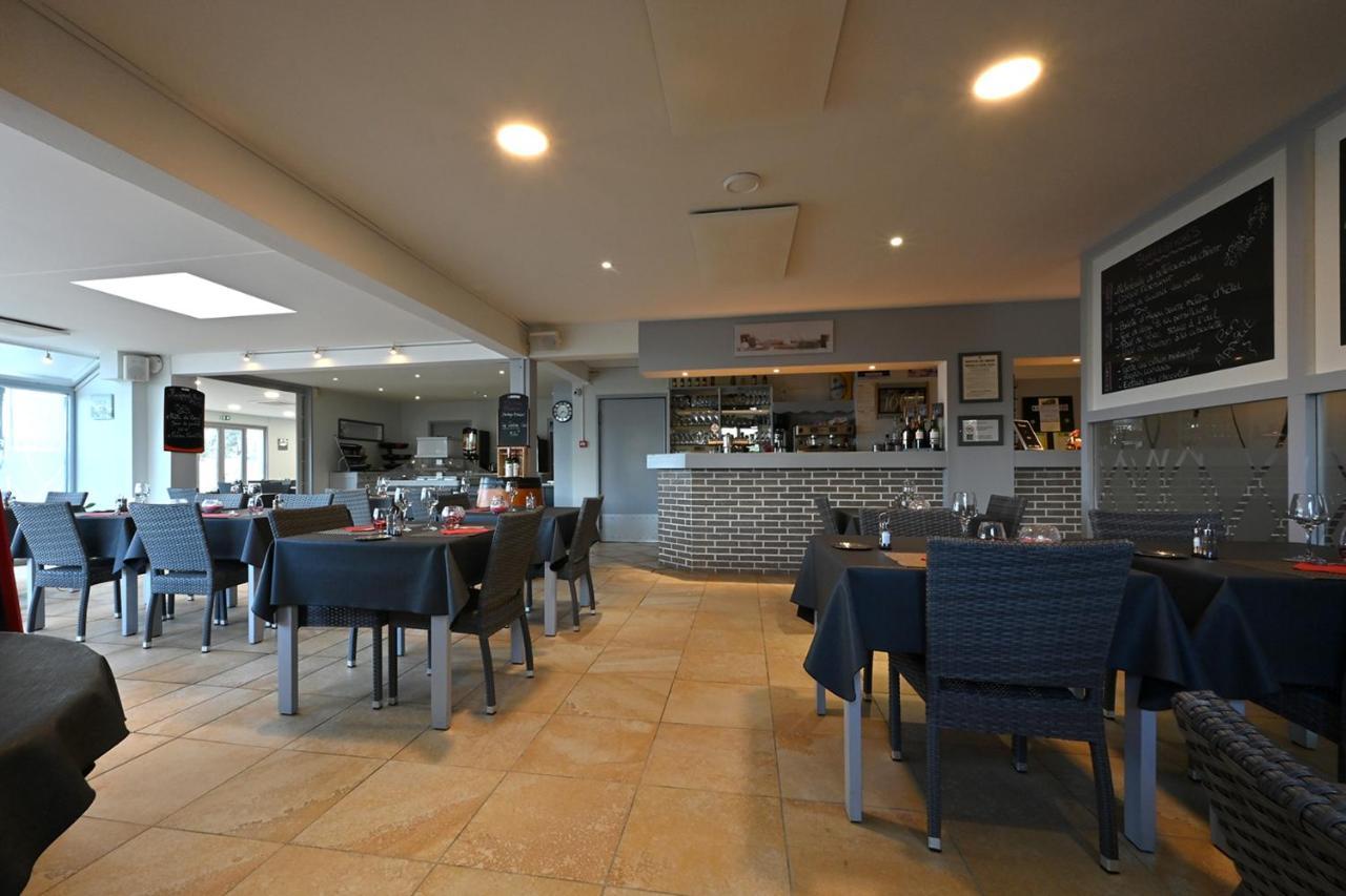 Logis Hotel Horus Restaurant Les Bruyeres Toulenne Exteriér fotografie